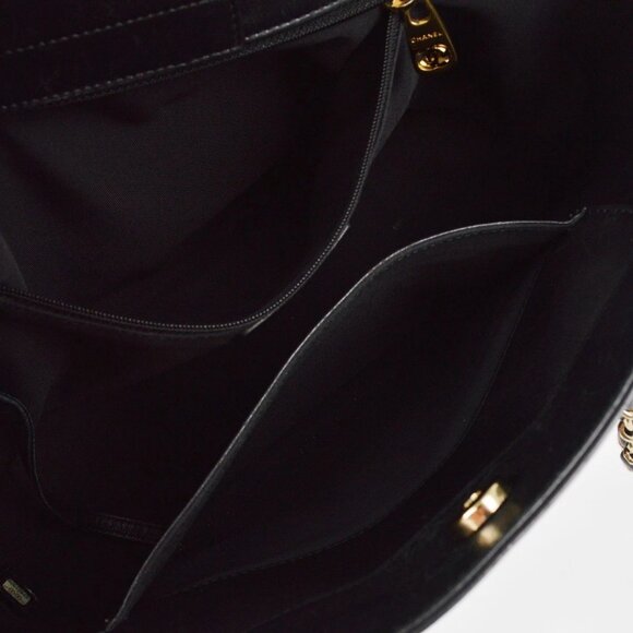 Chanel Black Lambskin Tote Bag - Picture 6 of 11